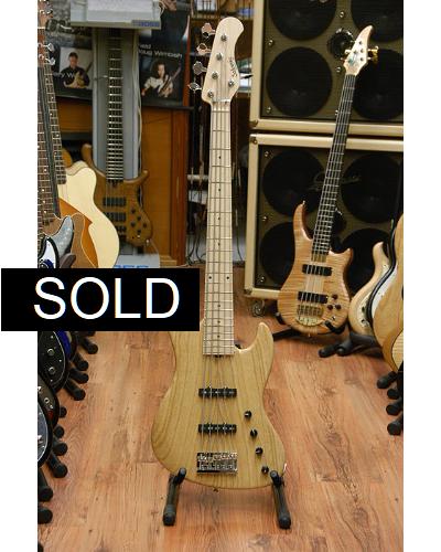 Sadowsky Metro MS5 w/ VTC